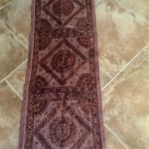 NWOT..embroidery table runner